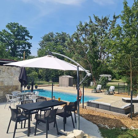 Camping De La Touche Ligueil 外观 照片