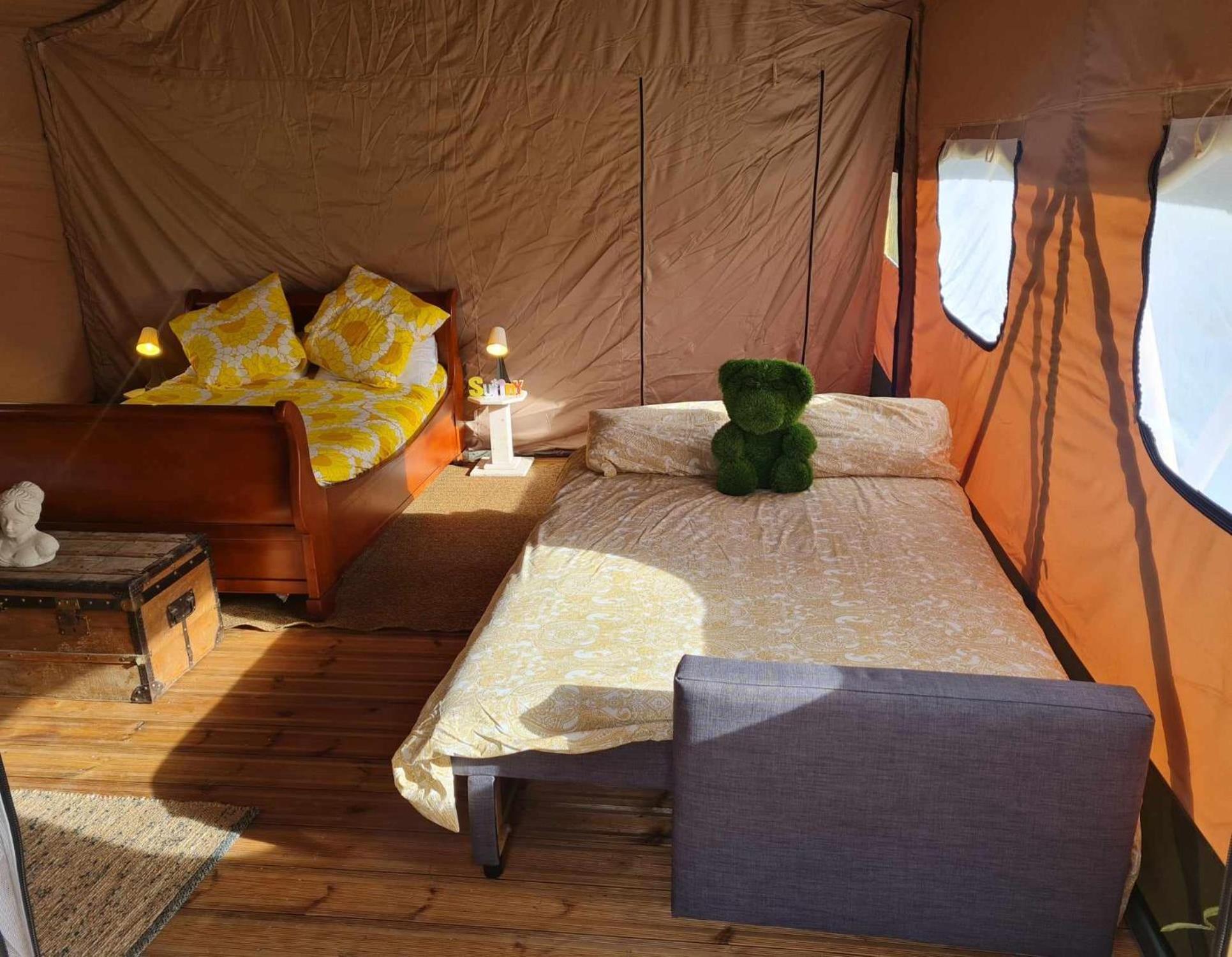 Camping De La Touche Ligueil 外观 照片