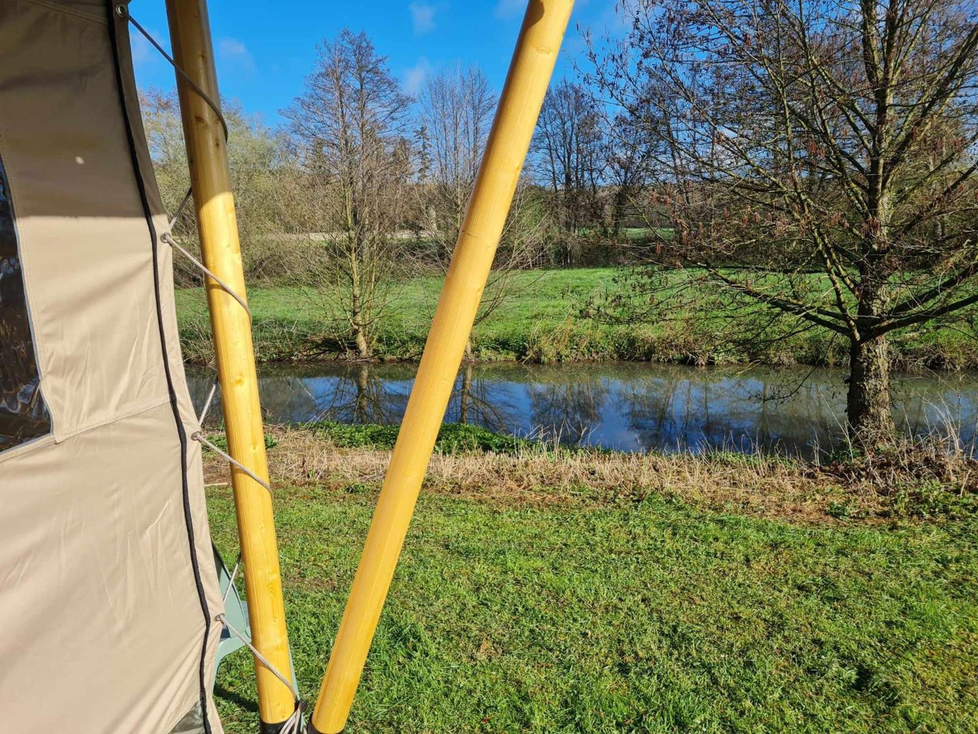 Camping De La Touche Ligueil 外观 照片