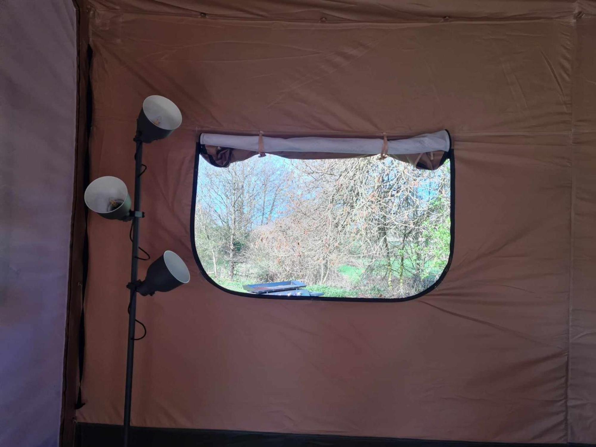 Camping De La Touche Ligueil 外观 照片