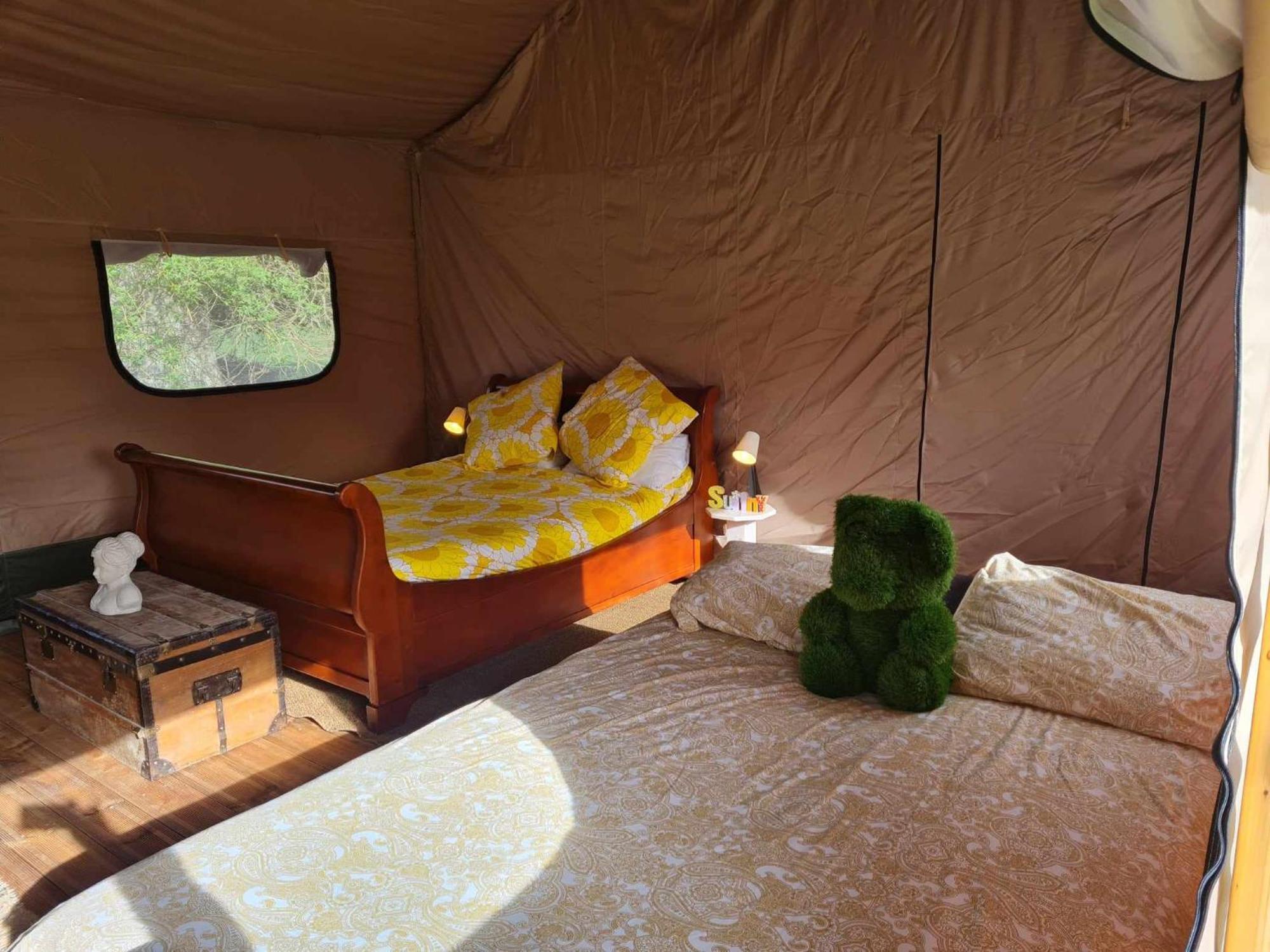 Camping De La Touche Ligueil 外观 照片